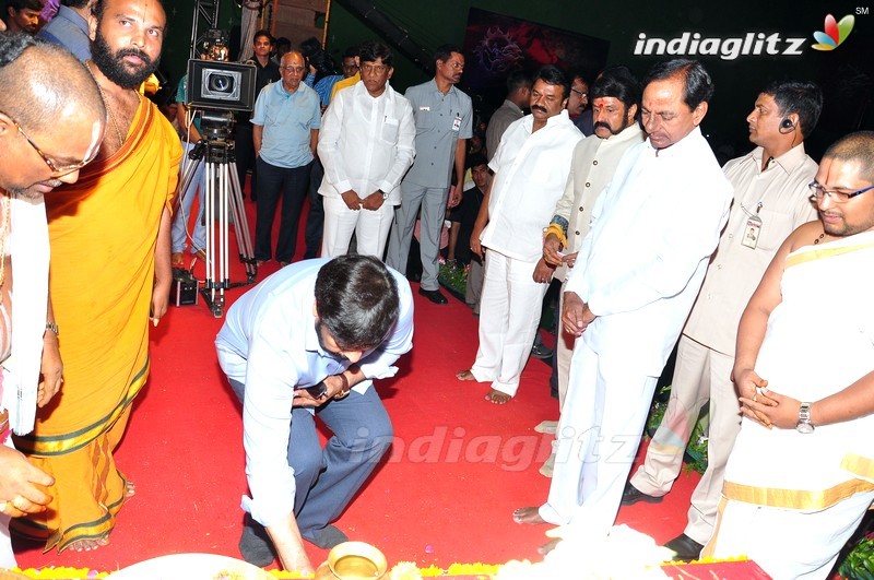 Balakrishna's 'Gautamiputra Satakarni' Movie Launch (Set-2)