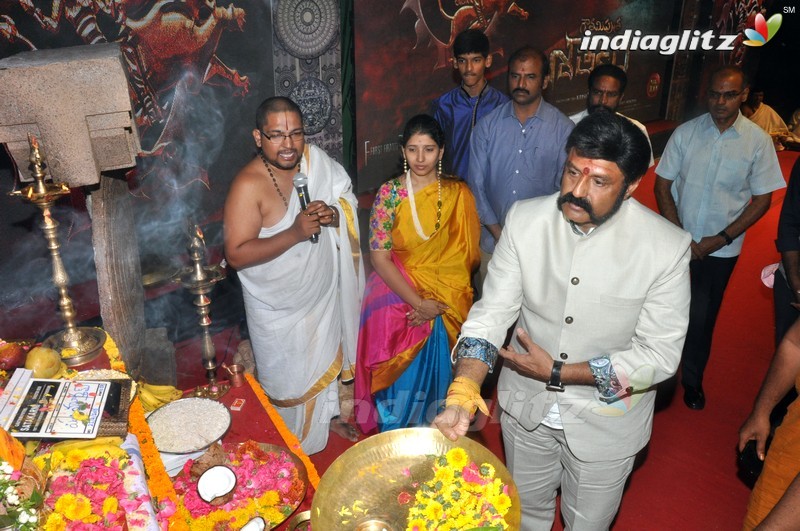 Balakrishna's 'Gautamiputra Satakarni' Movie Launch (Set-2)