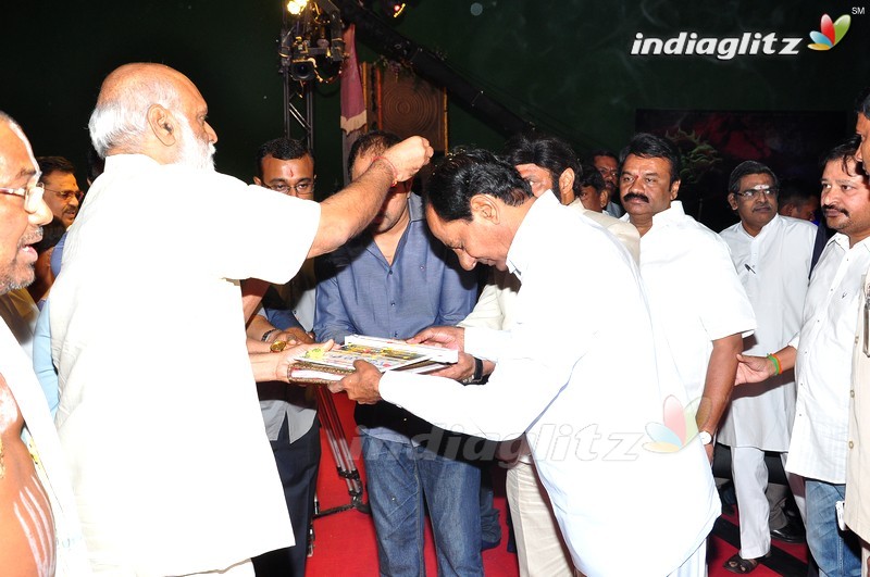 Balakrishna's 'Gautamiputra Satakarni' Movie Launch (Set-2)