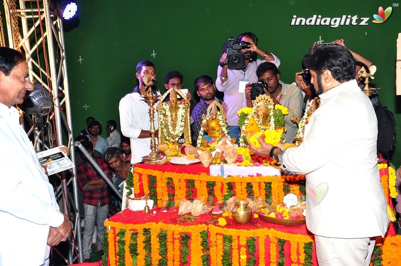 Balakrishna's 'Gautamiputra Satakarni' Movie Launch (Set-2)