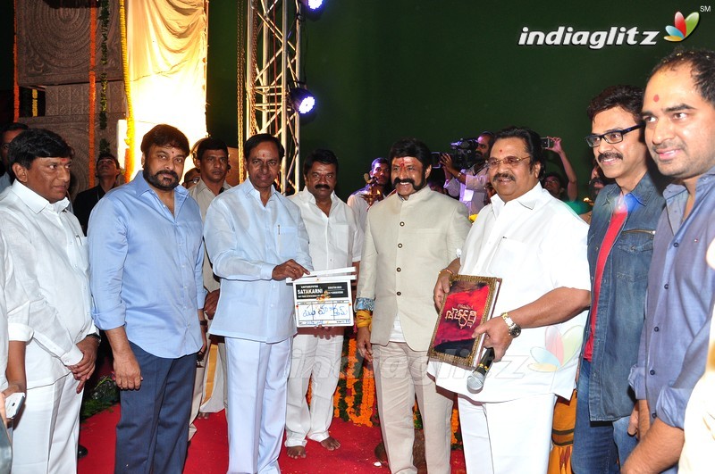 Balakrishna's 'Gautamiputra Satakarni' Movie Launch (Set-2)