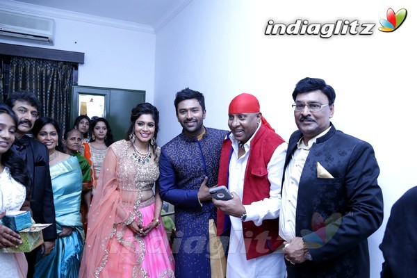 Bhagyaraj's son Shanthan And Keerthi Wedding Reception