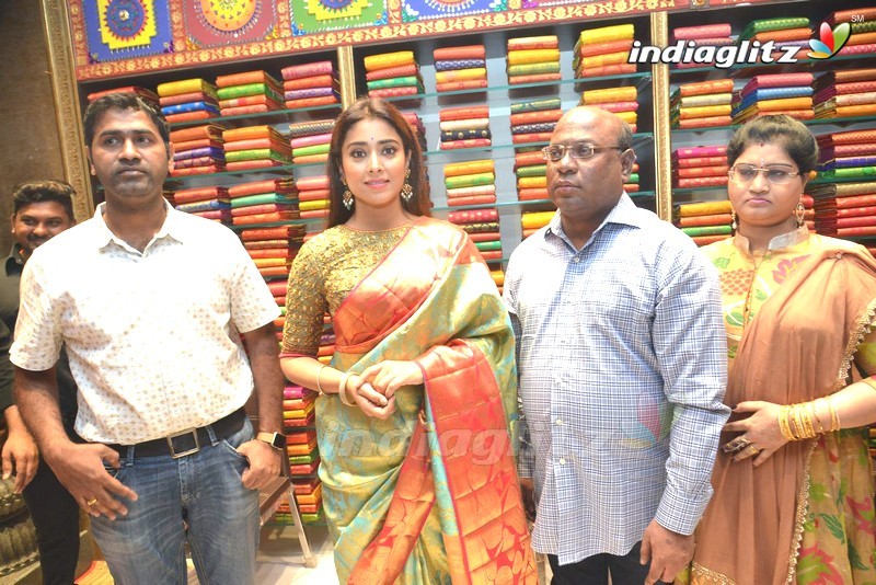 Shriya Saran Launches VRK Silks @ Secunderabad