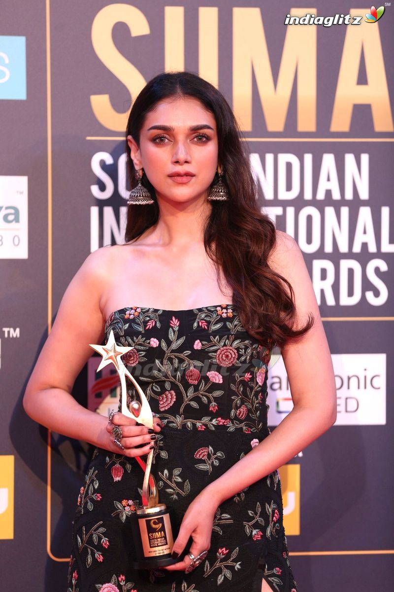 SIIMA Awards Red Carpet 2018 @ Dubai