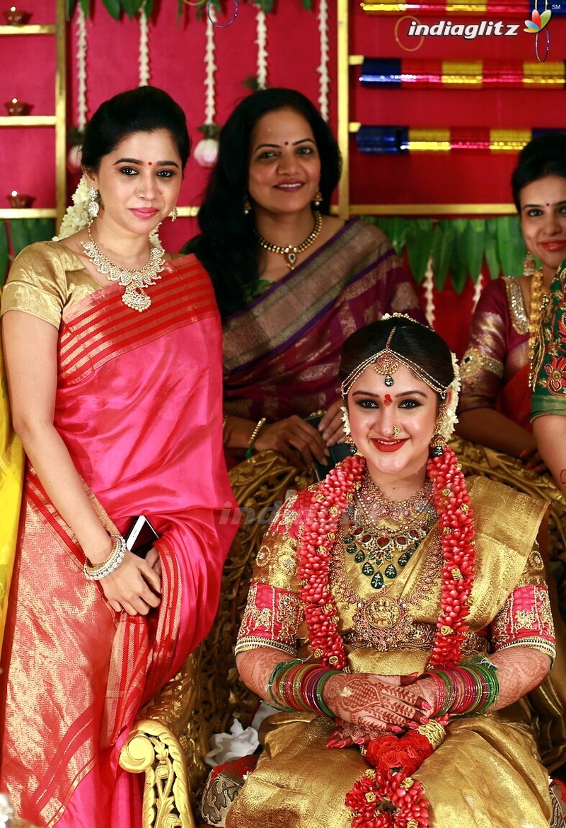 Actress Sridevi Vijayakumar Seemantham Function