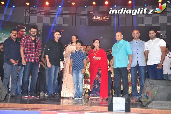 'Srimanthudu' Audio Launch Set-1