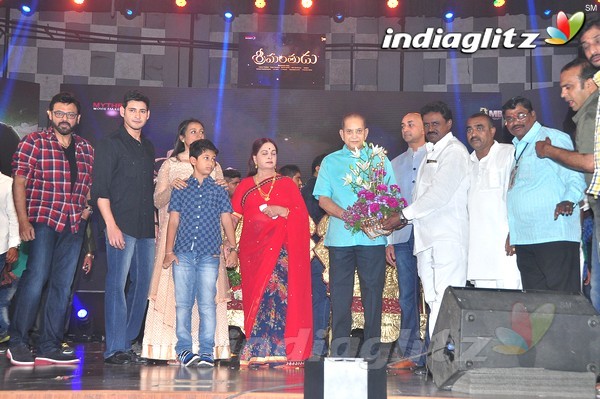 'Srimanthudu' Audio Launch Set-1