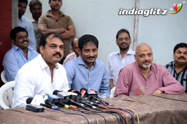 'Srimanthudu' Press Meet