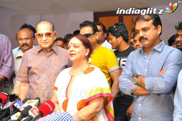 Krishna Watches 'Srimanthudu' With Family