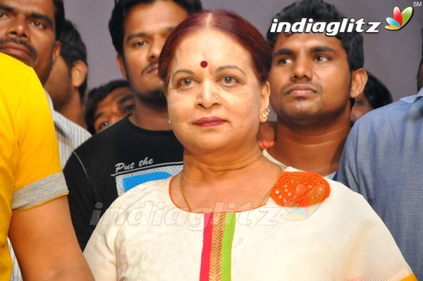 Krishna Watches 'Srimanthudu' With Family