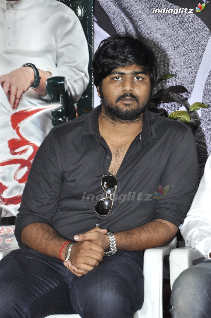 'Sri Sri' Success Meet