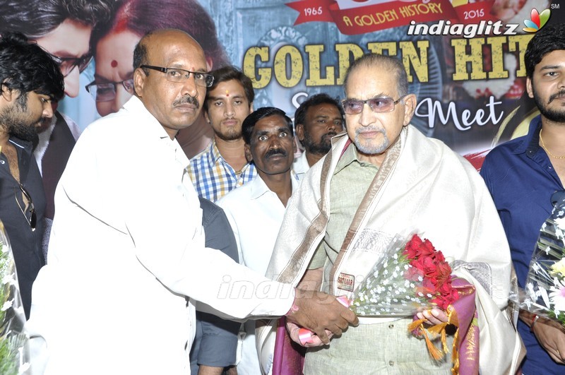 'Sri Sri' Success Meet