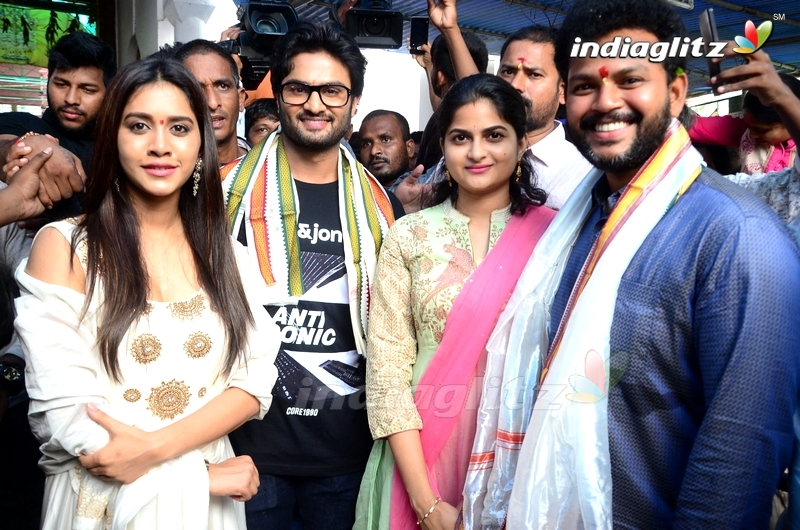 'Nannu Dochukunduvate' Team at Arasavilli Surya Narayana Swamy Temple