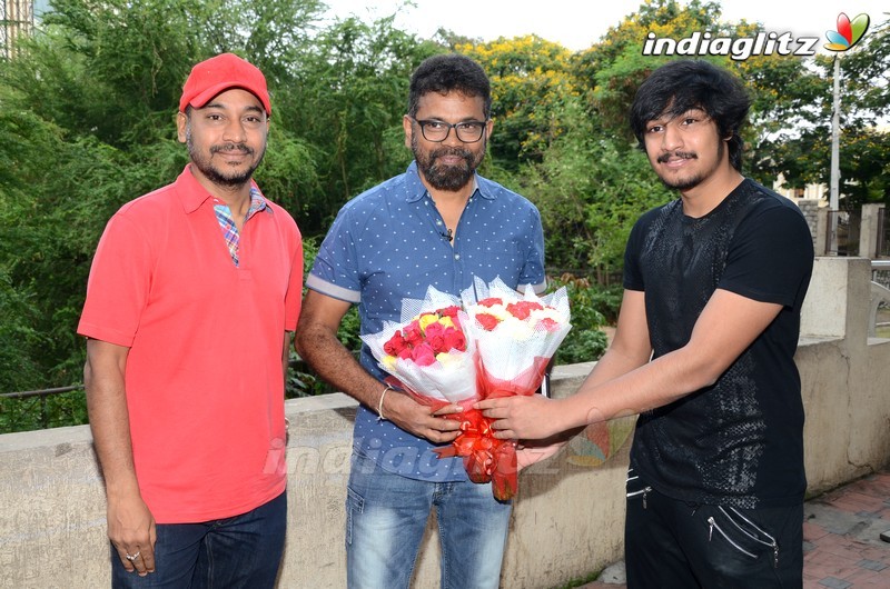 Sukumar Launches 'Yevadu Thakkuva Kadu' Trailer