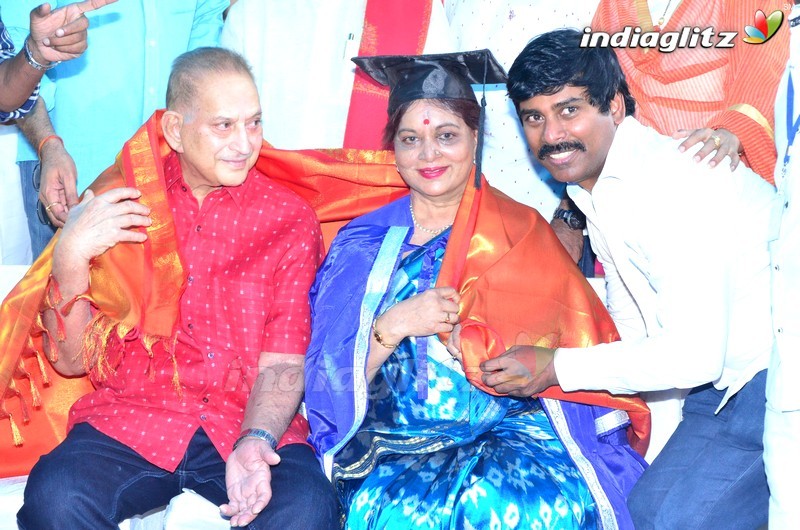 Talasani & MAA Felicitate VijayaNirmala On Receiving Doctorate