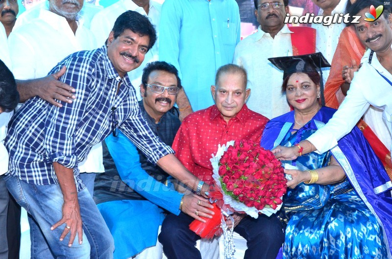 Talasani & MAA Felicitate VijayaNirmala On Receiving Doctorate