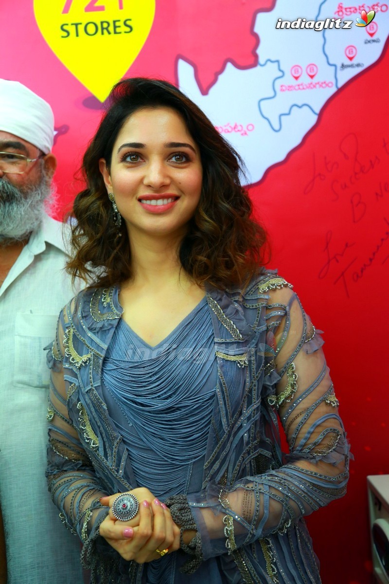 Tamannaah Launches  B New Mobile Store At Karimnagar