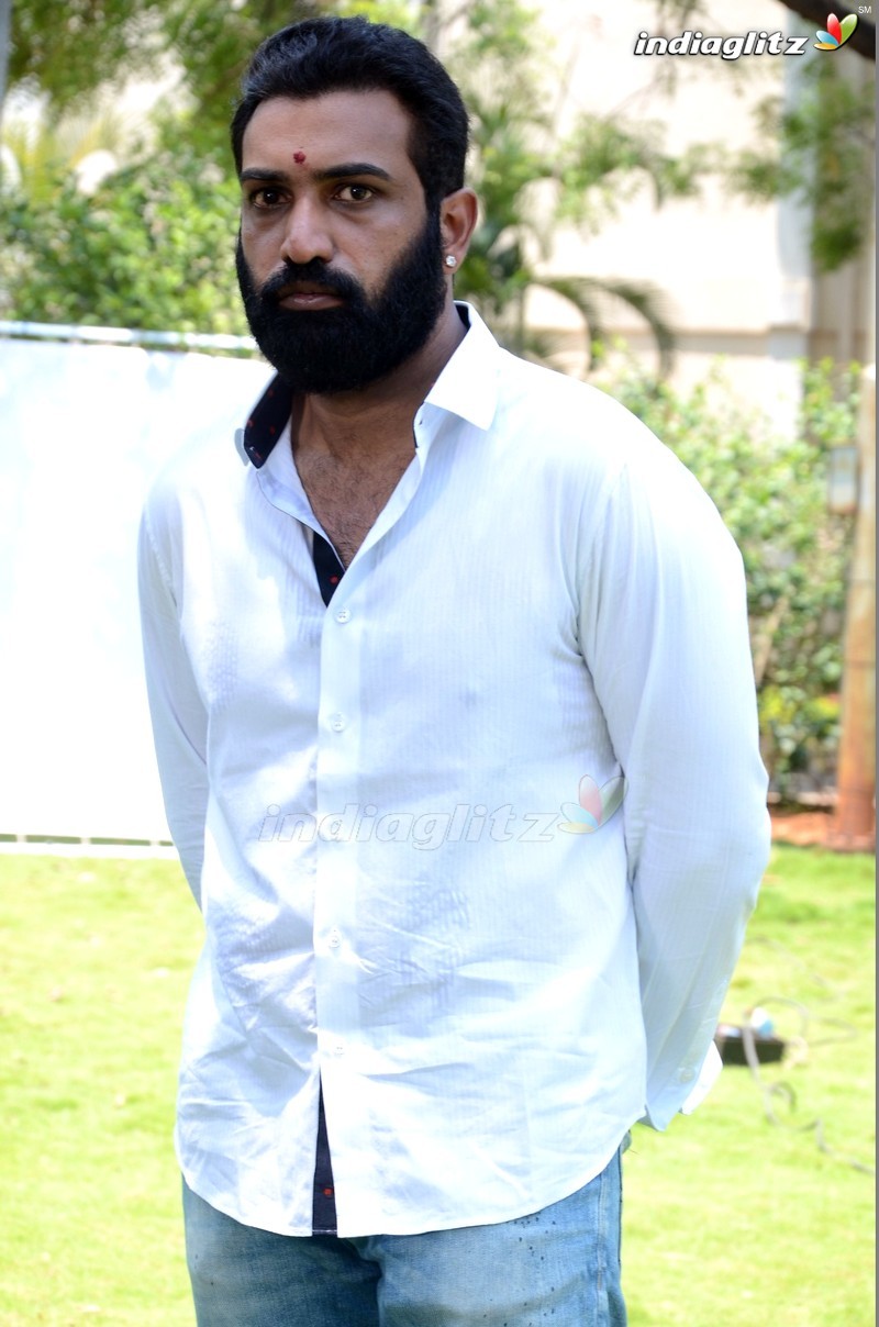 Taraka Ratna's 'Devineni' Movie Launch