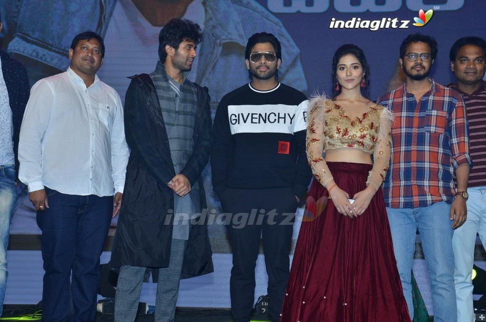 Taxiwaala Pre Release Function