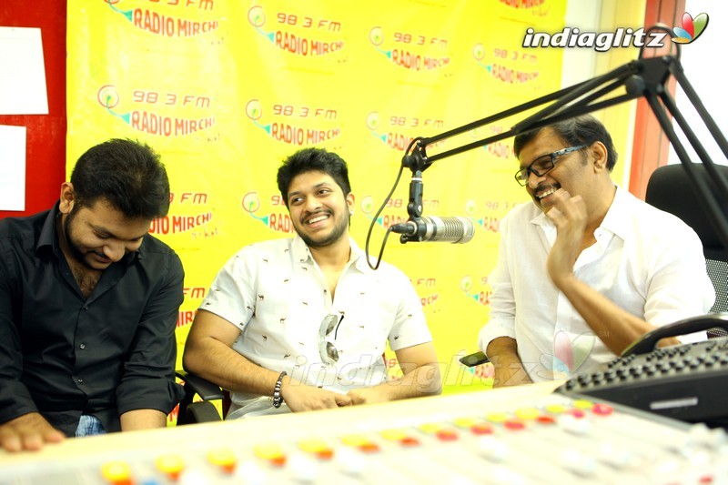 'Titanic' Team @ Radio Mirchi