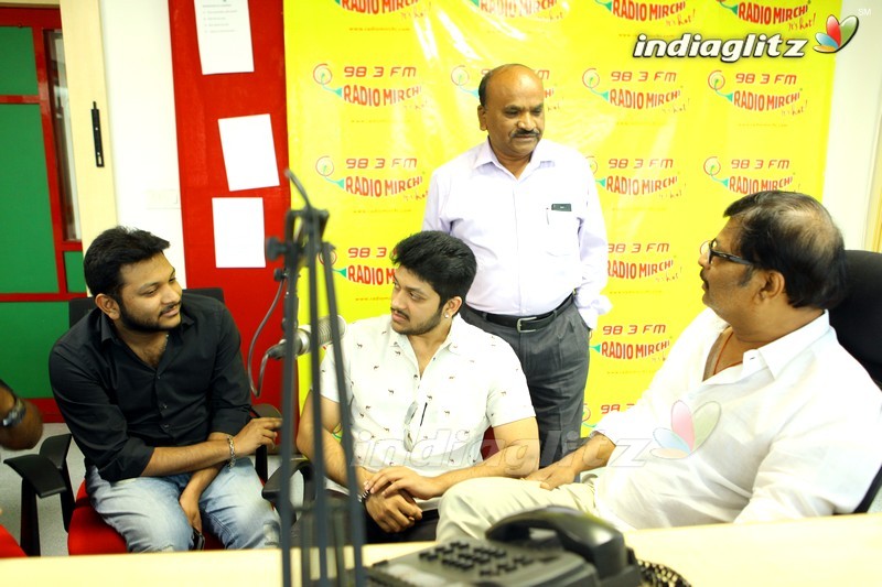 'Titanic' Team @ Radio Mirchi