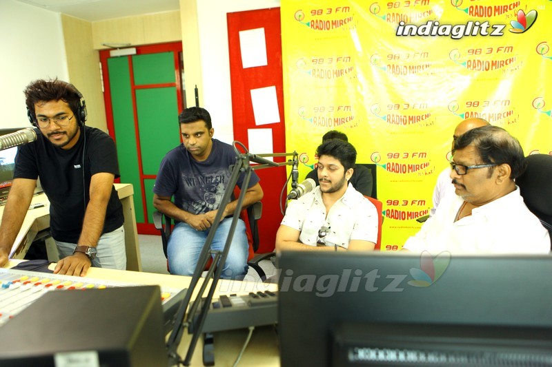 'Titanic' Team @ Radio Mirchi