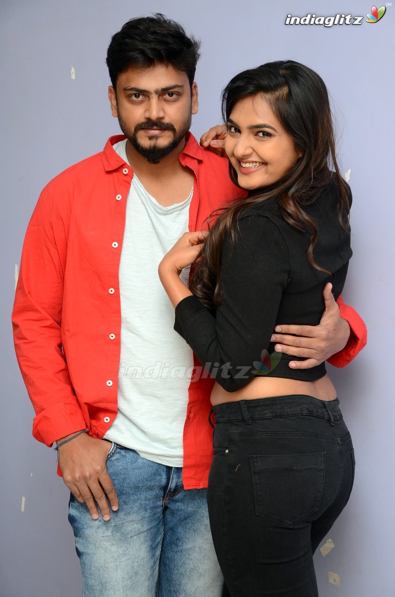 'Vaadena' Audio Launch