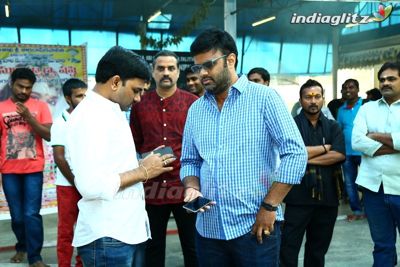 Venkatesh - Maruthi Movie Launch