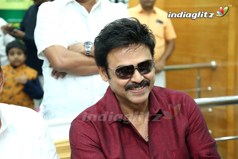 Venkatesh Inaugurates RamRaj Cotton in Nellore