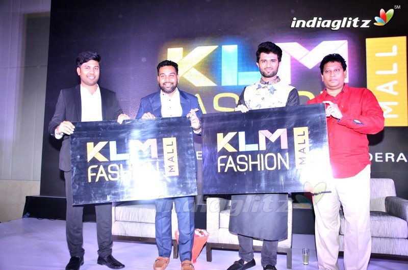 Vijay Devarakonda @ KLM Mall Logo Launch