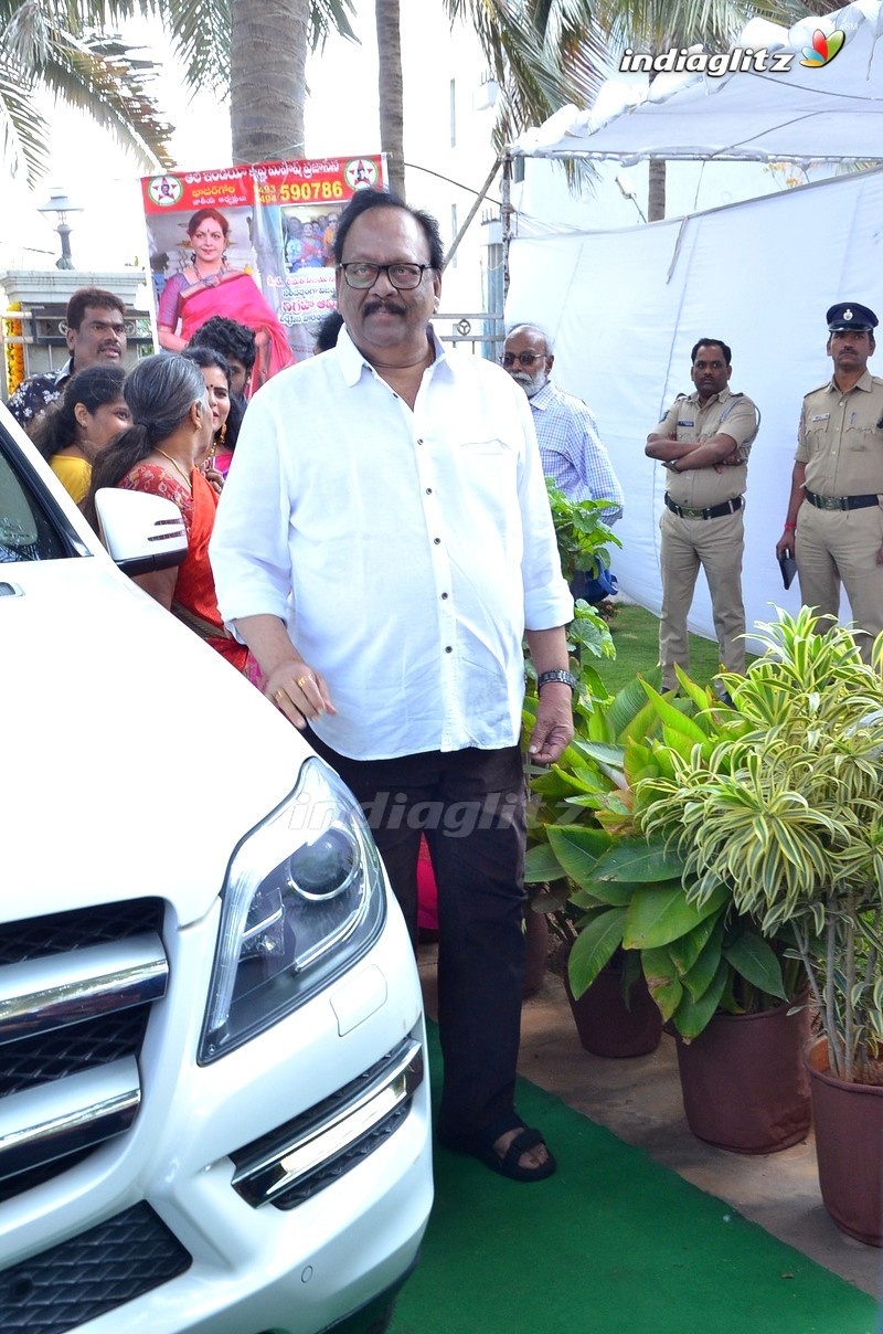 Celebs At Vijaya Nirmala Statue Inauguration