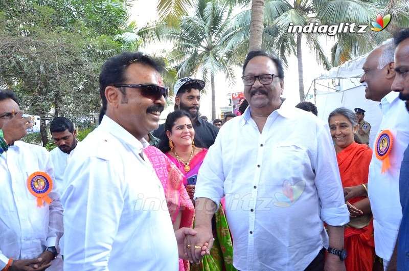 Celebs At Vijaya Nirmala Statue Inauguration