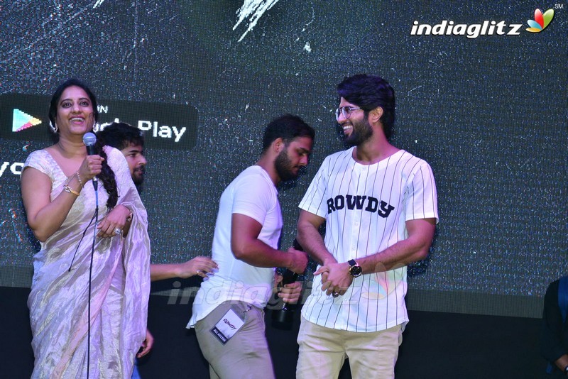 Vijay Deverakonda interacts with his Rowdy club members