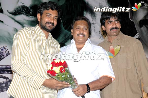 'Vikramarkudu' Celebrates 100 Days