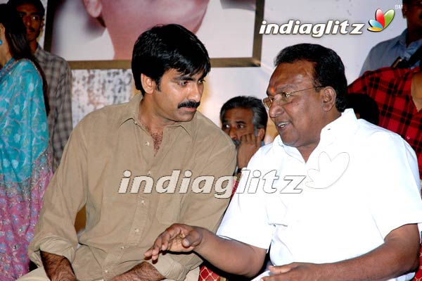 'Vikramarkudu' Celebrates 100 Days