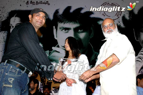 'Vikramarkudu' Celebrates 100 Days