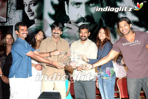 'Vikramarkudu' Celebrates 100 Days