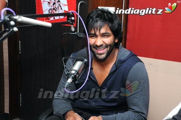 Manchu Vishnu @ Red FM