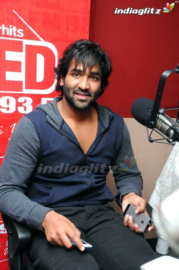 Manchu Vishnu @ Red FM