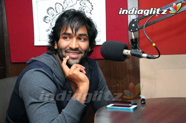 Manchu Vishnu @ Red FM