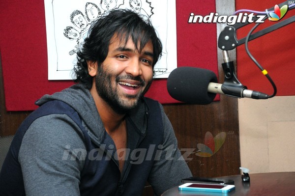 Manchu Vishnu @ Red FM