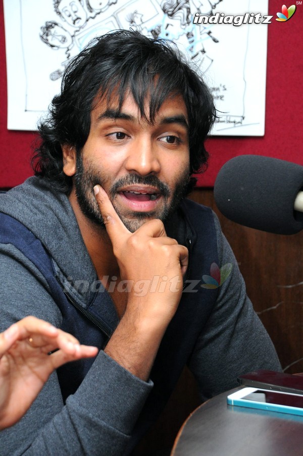 Manchu Vishnu @ Red FM