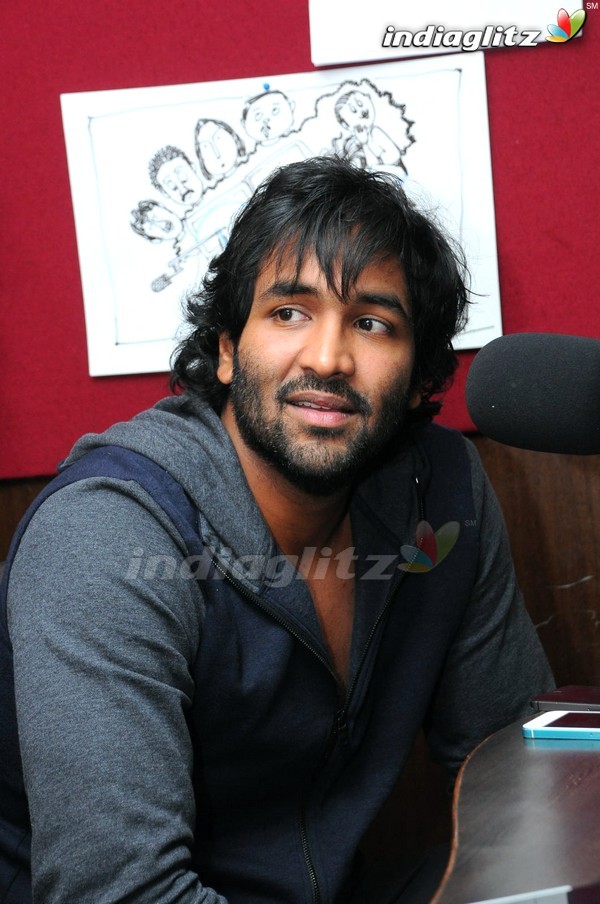 Manchu Vishnu @ Red FM