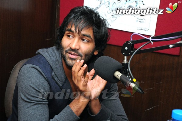 Manchu Vishnu @ Red FM