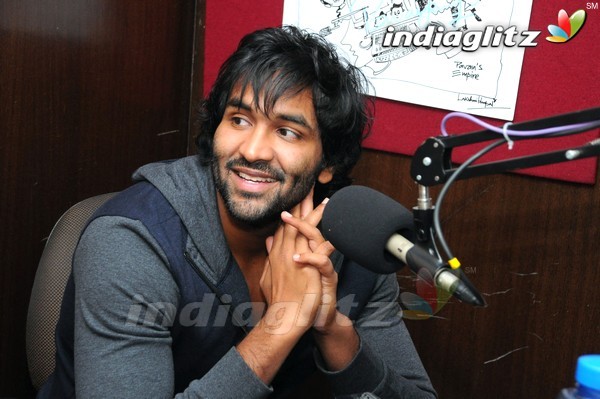 Manchu Vishnu @ Red FM