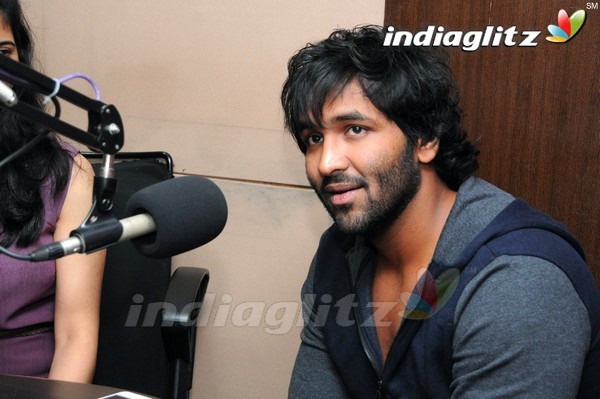 Manchu Vishnu @ Red FM