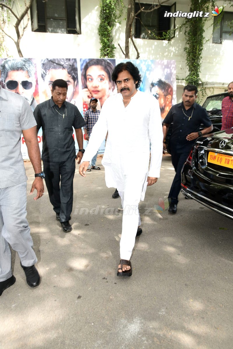 Pawan Kalyan @ Vishwak Sen, Aishwarya Arjun Movie Launch