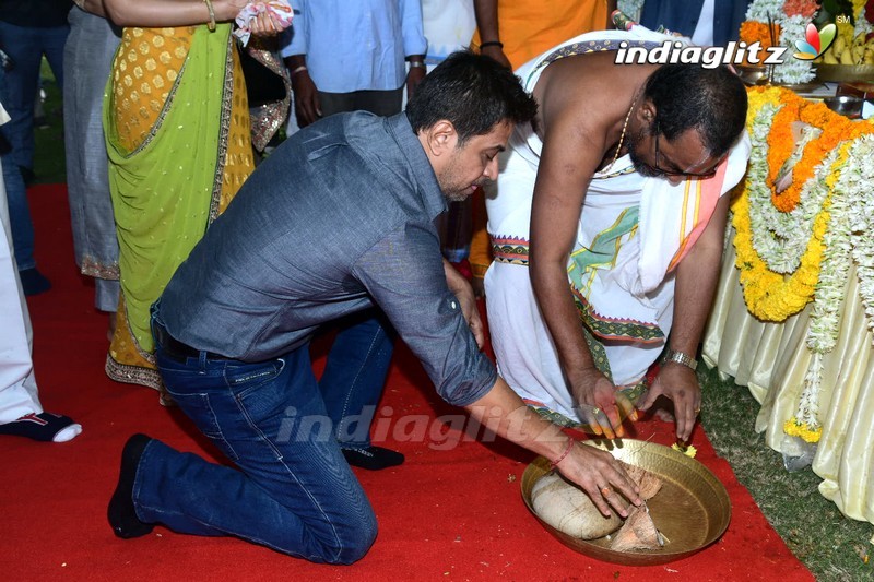 Pawan Kalyan @ Vishwak Sen, Aishwarya Arjun Movie Launch