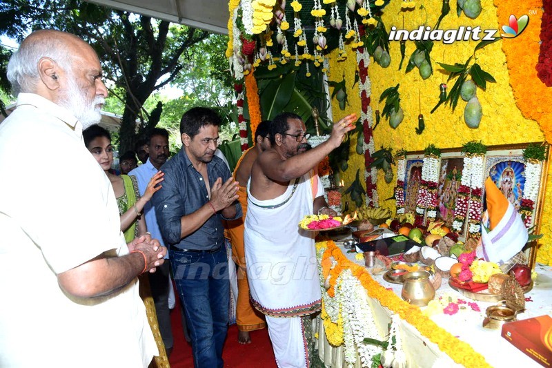 Pawan Kalyan @ Vishwak Sen, Aishwarya Arjun Movie Launch