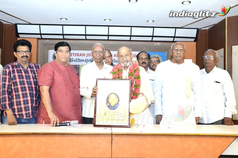 Veteran Journalists Association Felicitates Dadasaheb Phalke Awarded K Viswanath